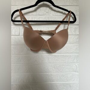 Hollister Gilly hicks push up bra